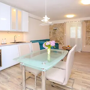  Appartement Dvor